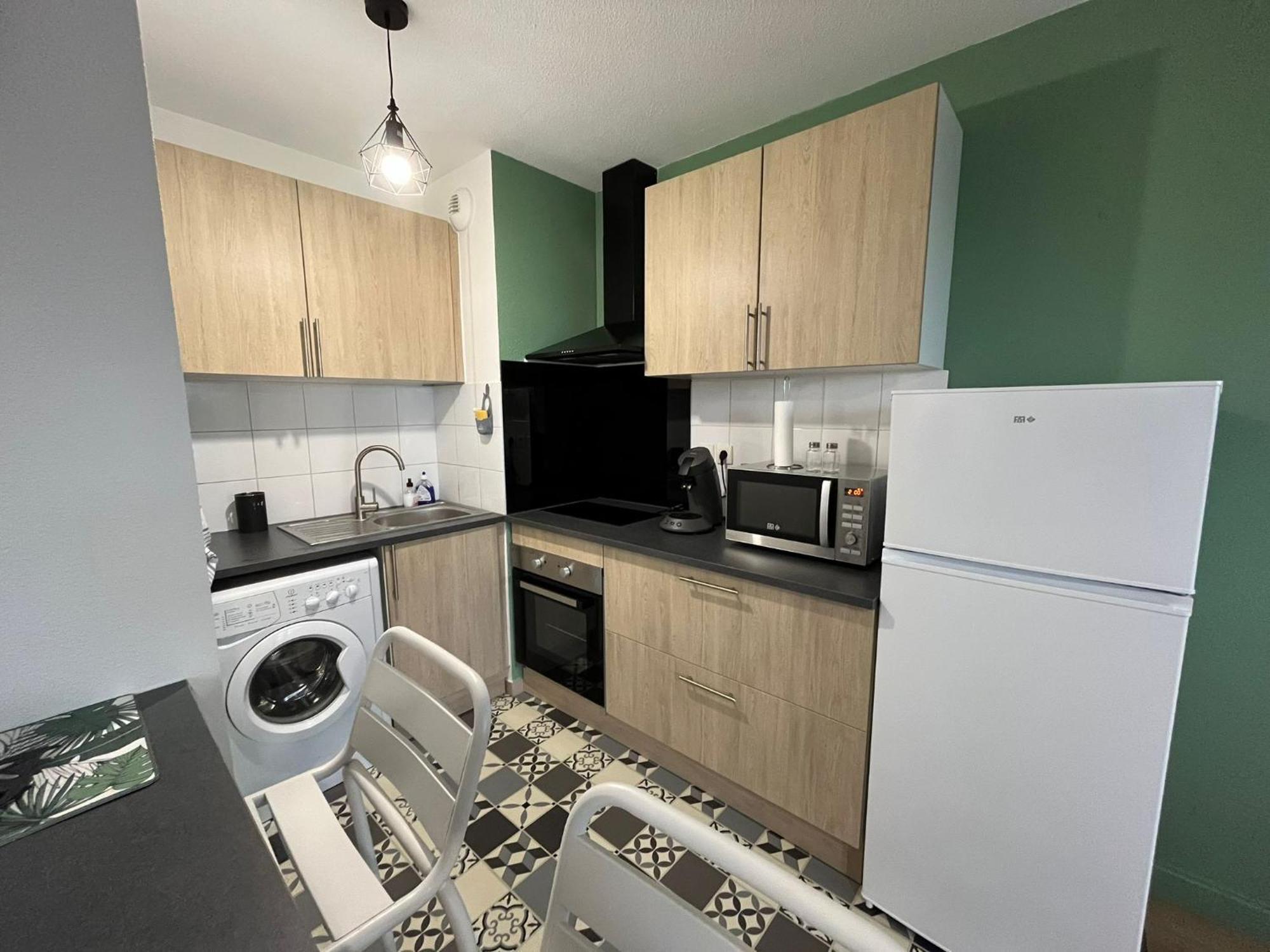 Apartment Avec Jardin A